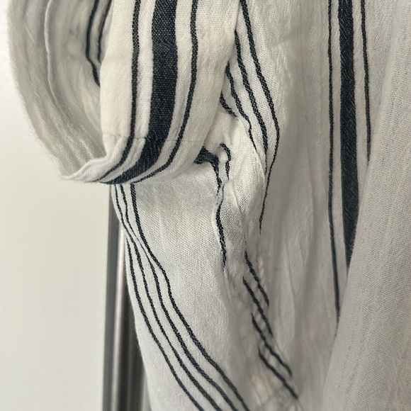 Madewell short sleeve cotton button down blue stripe size L - Picture 8 of 9